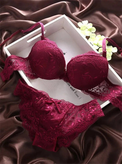 Flourish Lavender Lace Bra With Matching Penty – Push Up & Double Padded Floral Comfort
