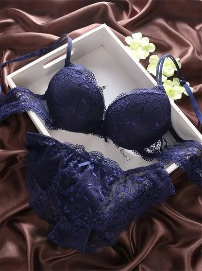 Flourish Lavender Lace Bra With Matching Penty – Push Up & Double Padded Floral Comfort