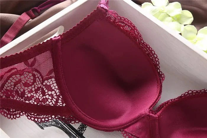 Flourish Lavender Lace Bra With Matching Penty – Push Up & Double Padded Floral Comfort